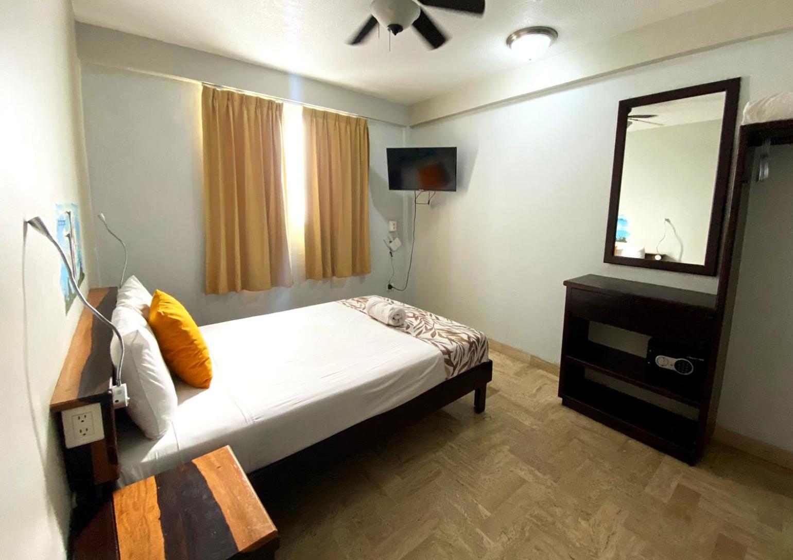 "5Th Av" Sol Del Caribe Apart Hotel (Adults Only) Playa del Carmen Exterior foto